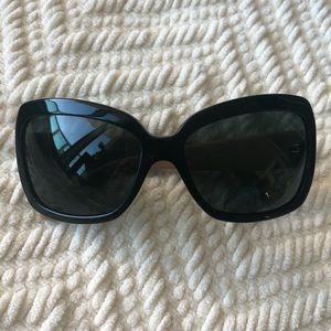 Burberry sunglasses